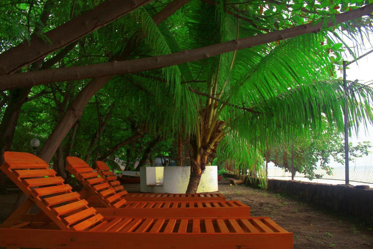 Fx72 Beach Resort 毛梅雷 外观 照片