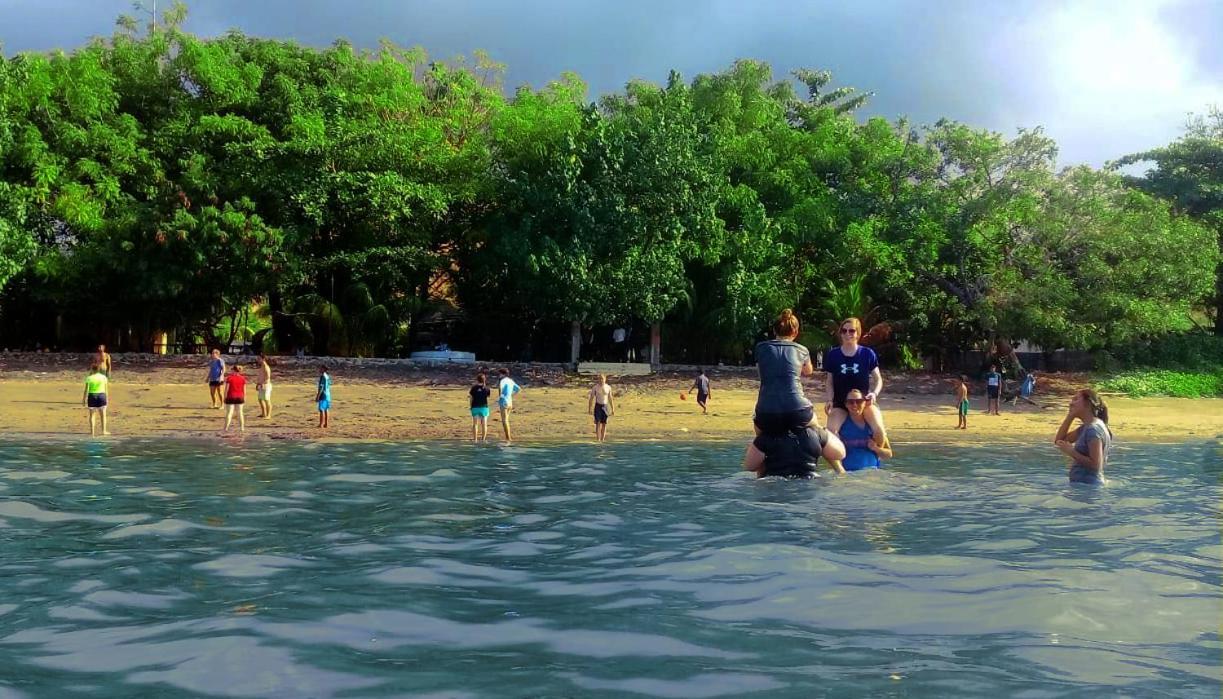 Fx72 Beach Resort 毛梅雷 外观 照片