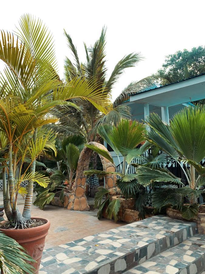 Fx72 Beach Resort 毛梅雷 外观 照片